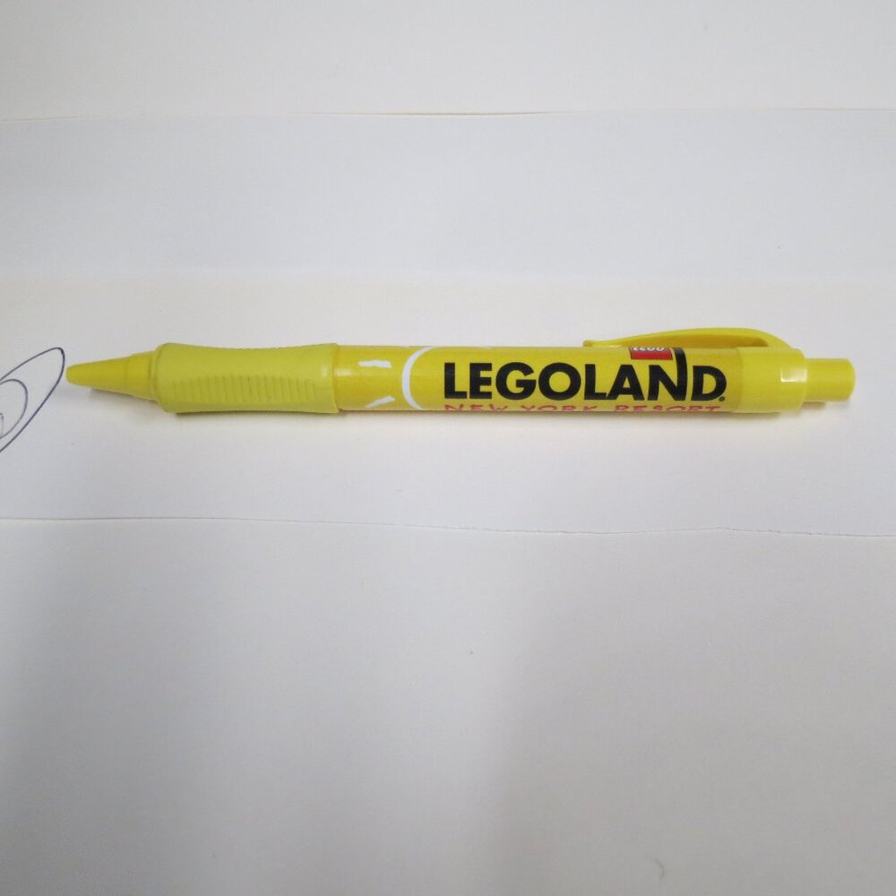 Lego Legoland NY Yellow New NOS Pen writes Black Ink